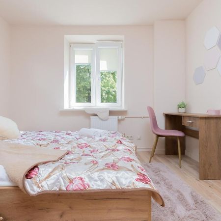 Mokotow Apartments Reytan By Noclegi Renters Warsawa Bagian luar foto