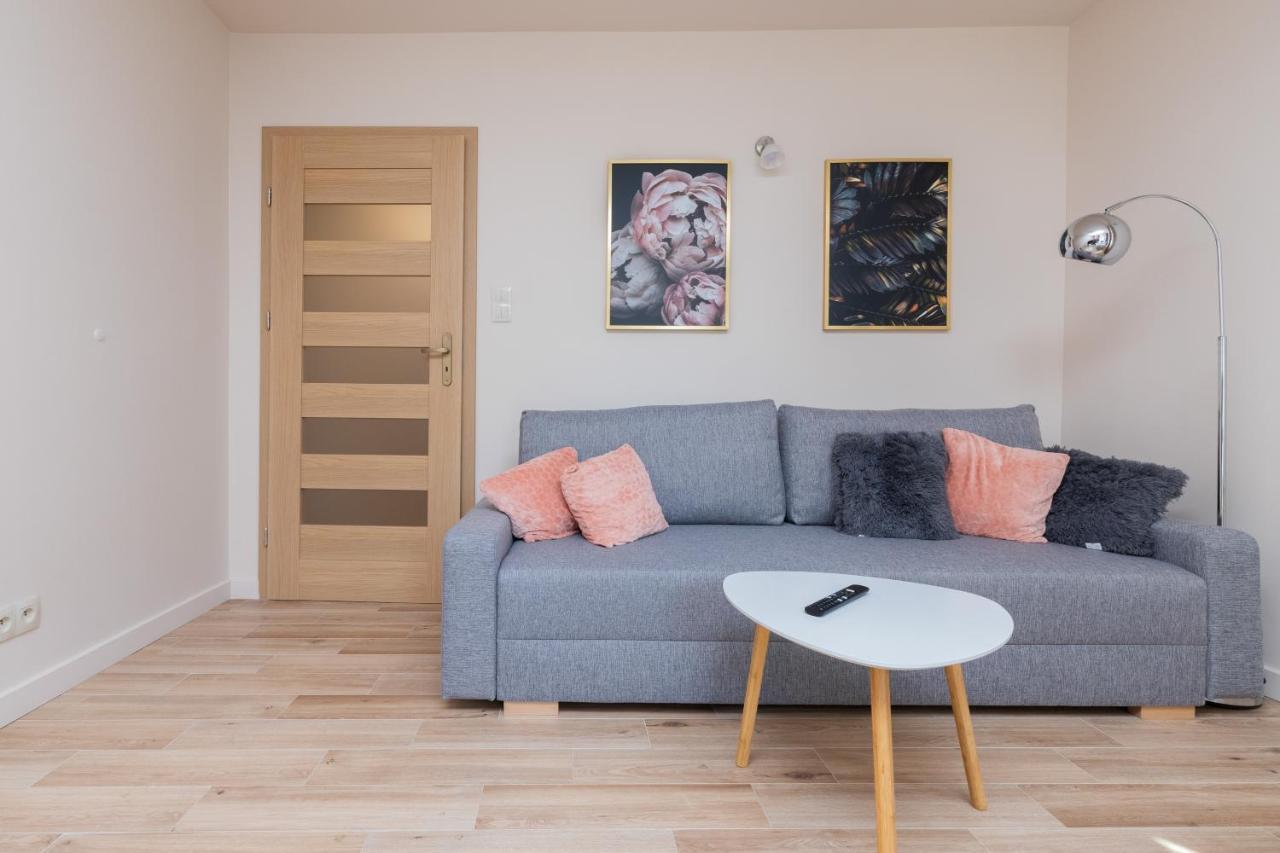 Mokotow Apartments Reytan By Noclegi Renters Warsawa Bagian luar foto